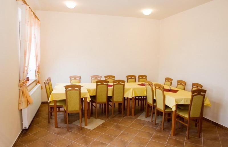 Pension Smetanuv Statek Hradec Králové Exterior foto